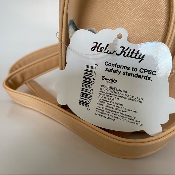 Hello Kitty bucket bag - Picture 4 of 14